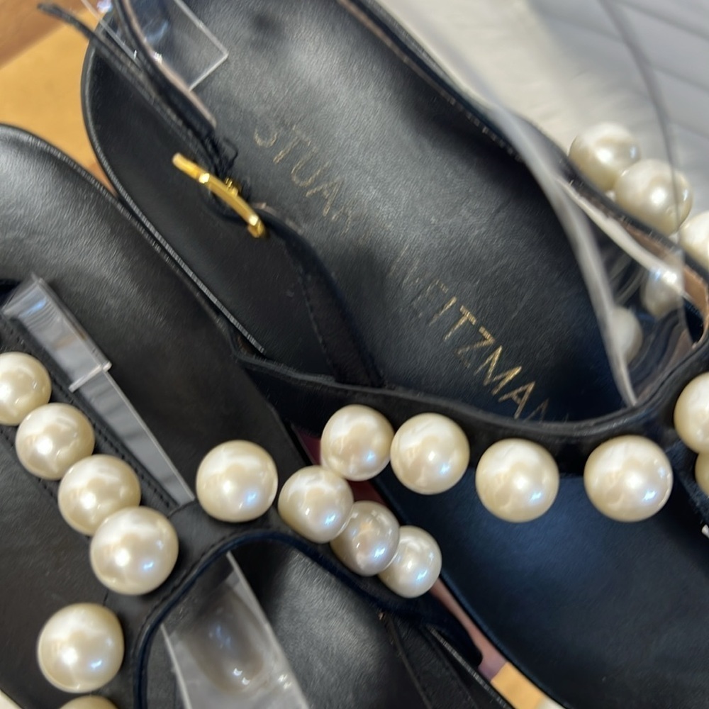 STUART WEITZMAN l Goldie Pearly Leather Flat Strap Sandal Black Leather Size 7 - Picture 14 of 15